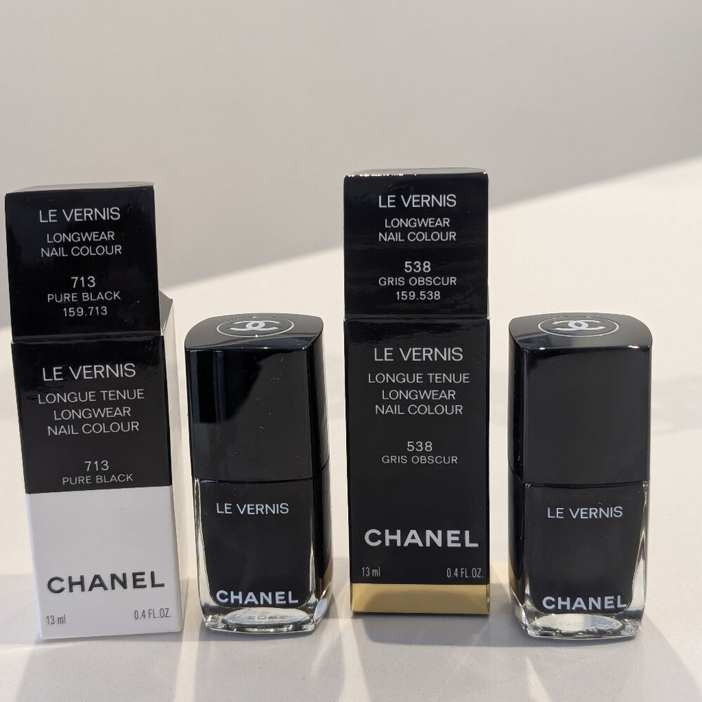 Chanel Le Vernis - Gris Obscur and Pure Black